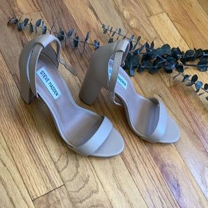 Steve Madden Nude Heels